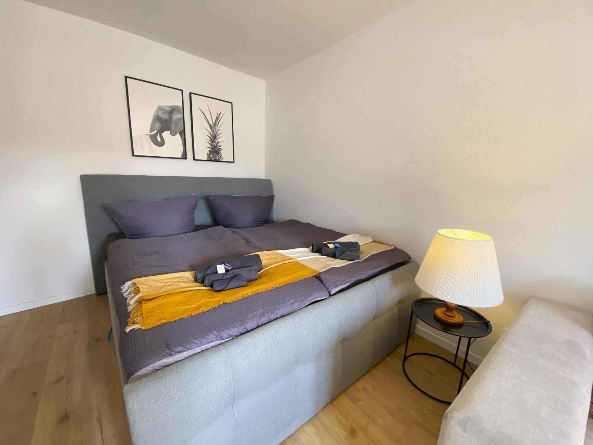 Schoelerberg Apartment Mit Tiefgaragenparkplatz Und Kingsize-Bett Όσναμπρουκ Εξωτερικό φωτογραφία